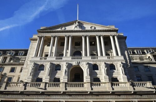 Suurbritannia keelab ühekordselt kasutatavad e-sigaretid juunist 2025